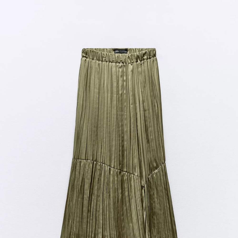 Zara maxi Olive Skirt